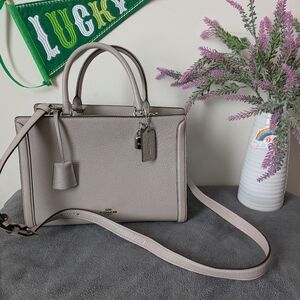 Coach Zoe Carryall In Light Taupe